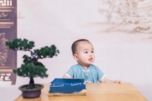 东平宝宝几个月可以笑出声 东平宝宝几个月可以笑出声